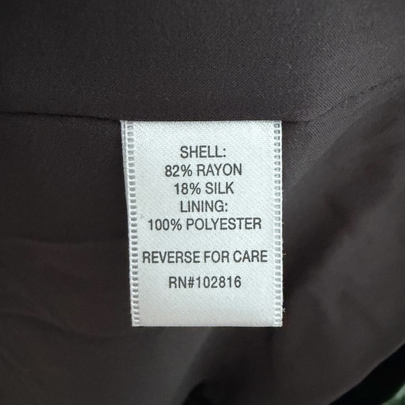 New Garnet Hill Women's Black Velvet Relax fit Blazer sz 14 - Picture 5 of 7